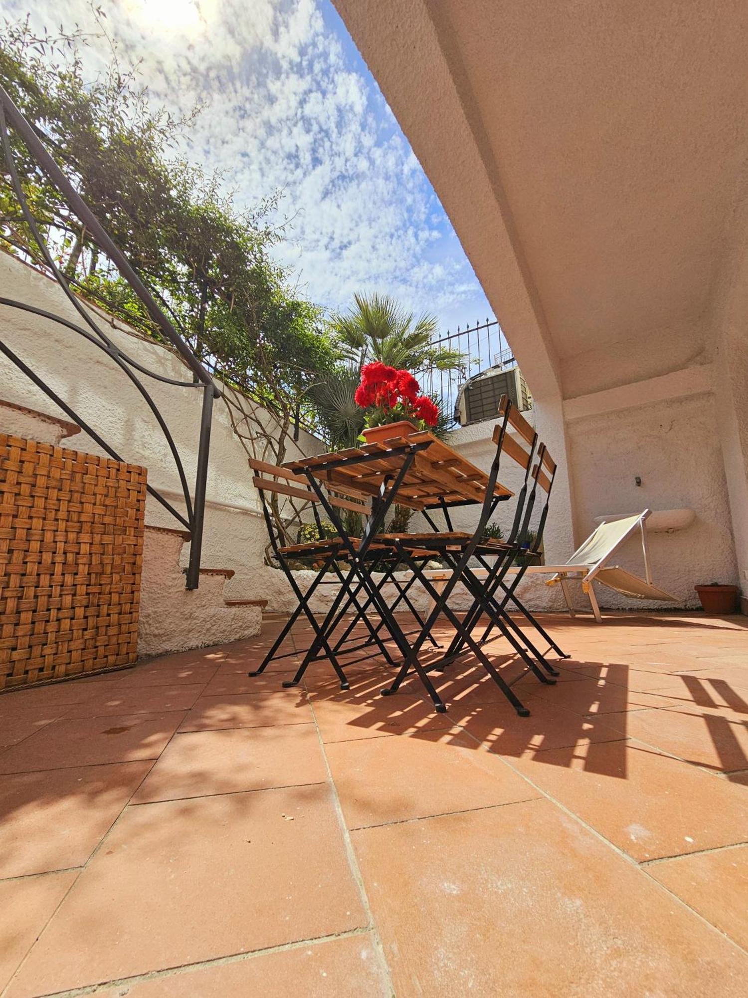 Villa Rita Sea Front View Sanremo - Parcheggio Gratuito In Struttura Exterior photo